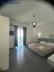 Aestas Apartments - Image 3