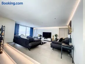 Appartement moderne avec terrasse et piscine à Châtel sur Bex - Image 1