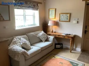 The Retreat, Clematis cottages, Stamford - Image 2