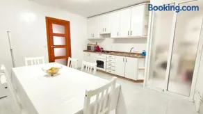 Piso muy amplio en pleno centro de Cantarrana - Viveiro - Image 3