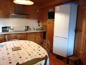 Bel appartement au rez de chaussée d'un chalet - Image 2