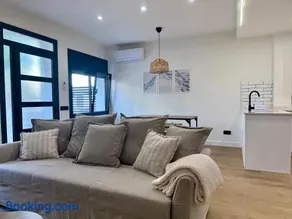 Hauzify I Apartaments Balmes - Image 2