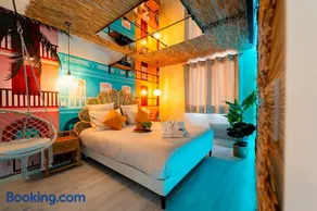 Oasis Cubana I Love Room I Balnéo XXL I Écran Géant - Image 1