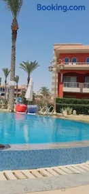Luxury chalet in Porto Matrouh Beach resort - Image 3