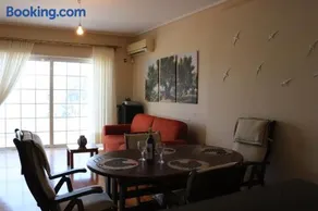 the olive apartment - Image 3