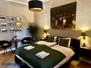 D10 Apartments - Image 4