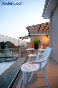 LUMIERE VILLAS - Image 4