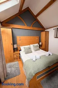 Beautiful Barn Retreat - Image 2