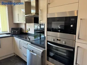 SmithStayz Poulton - Image 4