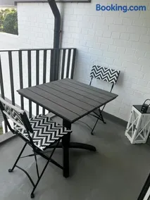 Stadtwohnung I Balkon, Parkplatz, Waschmaschine - Image 3
