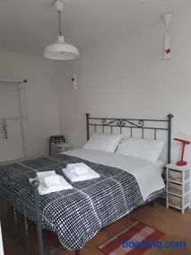 B&b Campus - Image 1