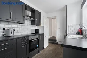 Station House - Image 5