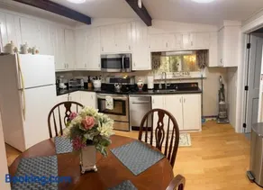 The Cozy Cottage - Image 2
