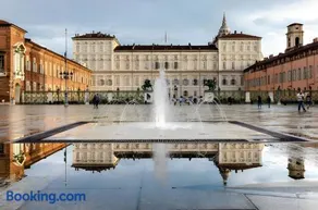 Elegante Royal Suite Torino - Parcheggio Privato - Image 1