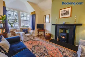 Castle Cottage No 2 - Image 5
