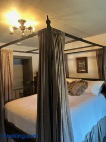 The Inn on the Olde Homestead - Image 2