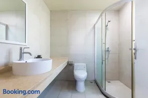 Haiyue Bay Seaview Holiday Apartment - Image 3