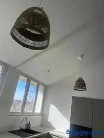 3 bedroom apartment - Image 2