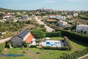 Mon Perin Castrum - House Of Nice Memories - Image 4