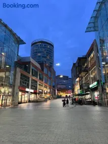 Birmingham City Centre, Luxury 1 Bed Apartment 45 - Free Parking - Image 4