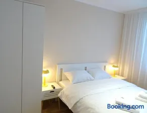 Smart Apartament Premium Tei - 110 mp, 4 Camere, Jacuzzi & Living Generos, Cameră Copii, Piatra Neamț - Image 4