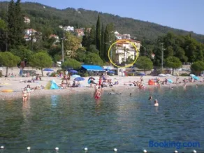Tivoli Apartment - Image 2