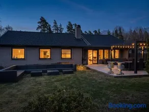 Fantastisk Villa i Tyreso - Image 2
