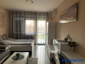 Liget Apartment, Terrace, Free Parking, AC - Image 3