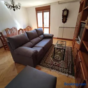 La Casa del Rastro - Image 1