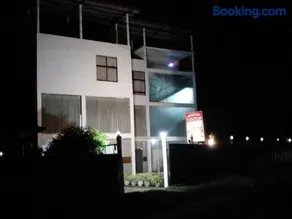 Vintop Hotel & Homestays Gampaha - Image 2