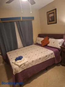 Mozzy-Love Room - Image 1
