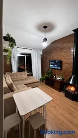Apartamento com Lareira a 5 Min da Feirinha do Alto - Piscina e Sauna - Image 2