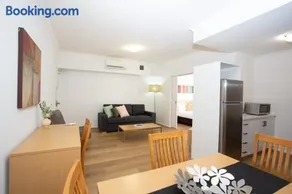 Holiday Apartment with Pool and WiFi - Image 5