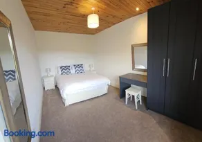 Wild Haven apartment - Image 2