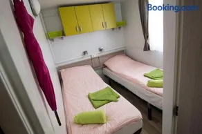 Mobile Home - Image 4