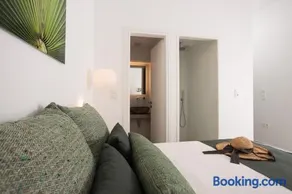 NOOMA BEACH HOUSE - Image 1