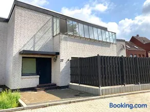 Ferienwohnungen Arp "Kleine Gärtnerei" mit Parkplatz - Image 1