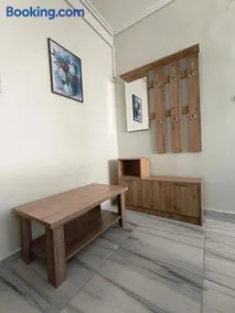 Hanna's Apartment - Image 4