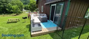 Relax Inn Creekside - Image 3