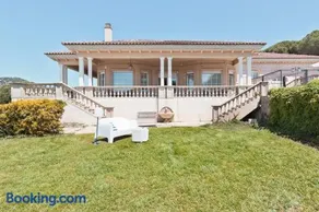 Luxury Seaview Villa by Olala Homes - Image 5