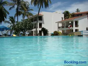 Nyali Beach Holiday Resort - Image 5