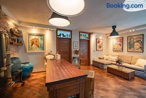 Le Rendezvous Apartments New Town - Image 4