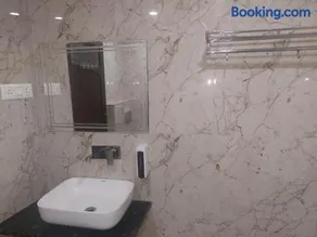 Hotel Shikhar Palace - Image 3