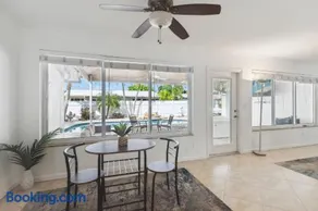 Chic Fort Lauderdale House with Private Pool - Image 3