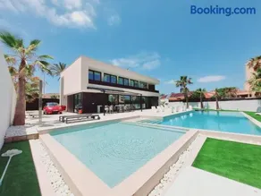 Inmovecos Villa de lujo con piscina privada Gawy - Image 1