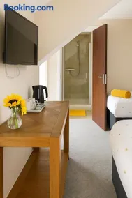 Ty Sunnymead Guesthouse - Image 3