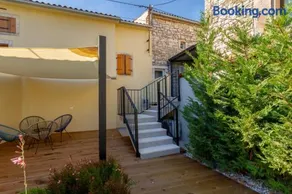 Authentic Istrian Villa Stazione with Pool - Image 4