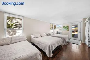 Private 5BR Oasis with Pool Near Clearwater Beach - Image 3