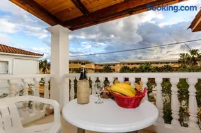 Romantic Studios - Image 1