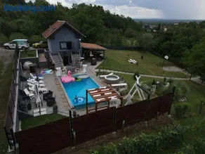 Kuća za odmor Mladen i Martina - Image 1